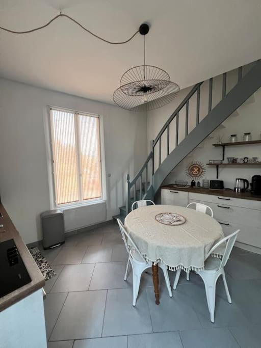 La Jolie Petite Maison Saint-Andre-les-Vergers Bagian luar foto