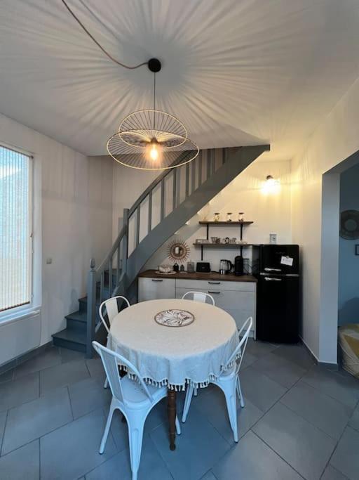 La Jolie Petite Maison Saint-Andre-les-Vergers Bagian luar foto